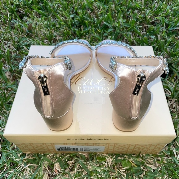 Jewel Badgley Mischka Browen Embellished Woman’s Heels - Picture 3 of 6